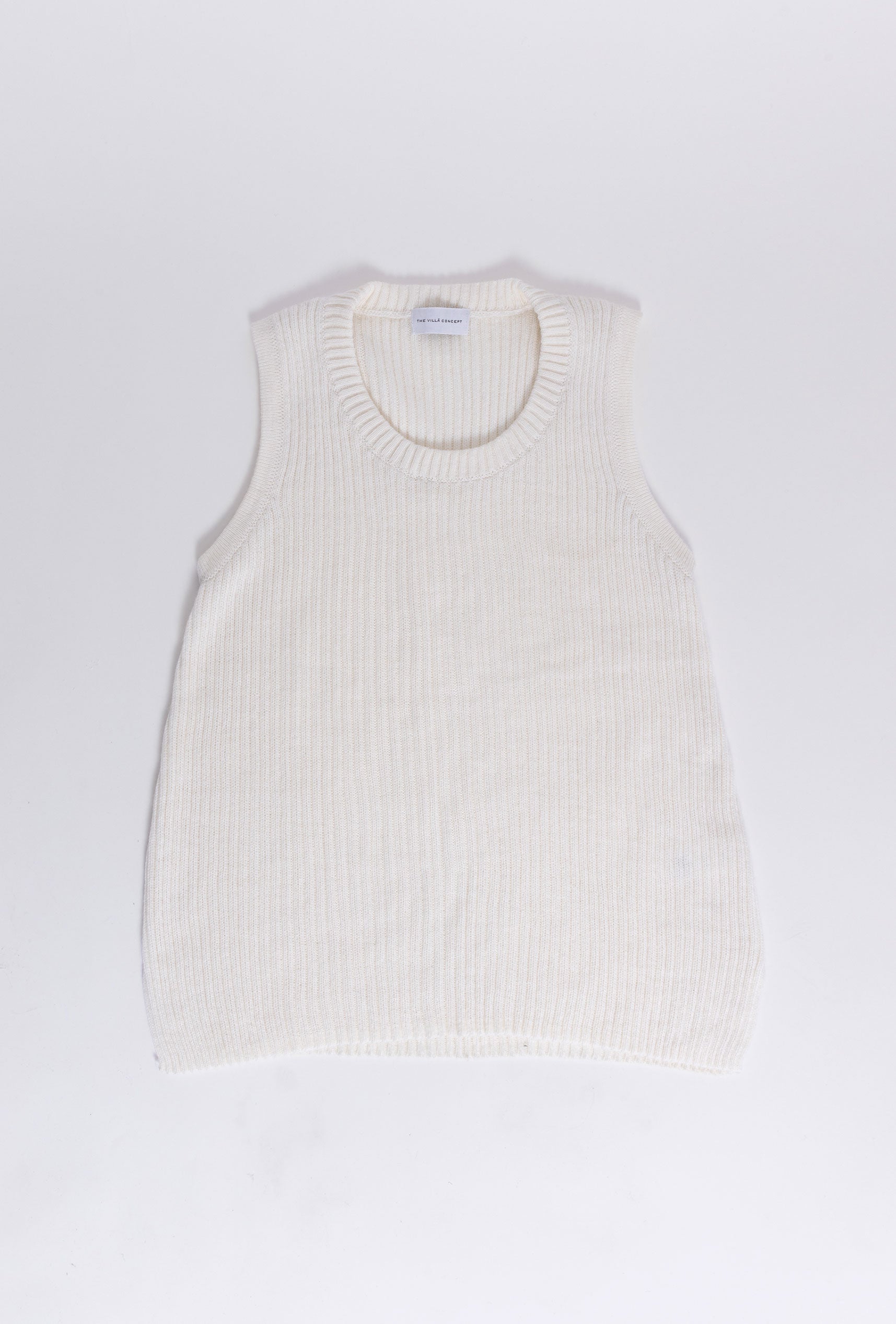 Sleeveless Sweater: Off white