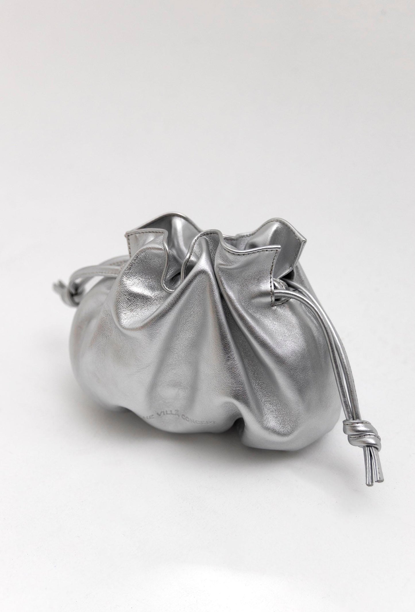 ⁠Shell Bag: Re-edited Silver