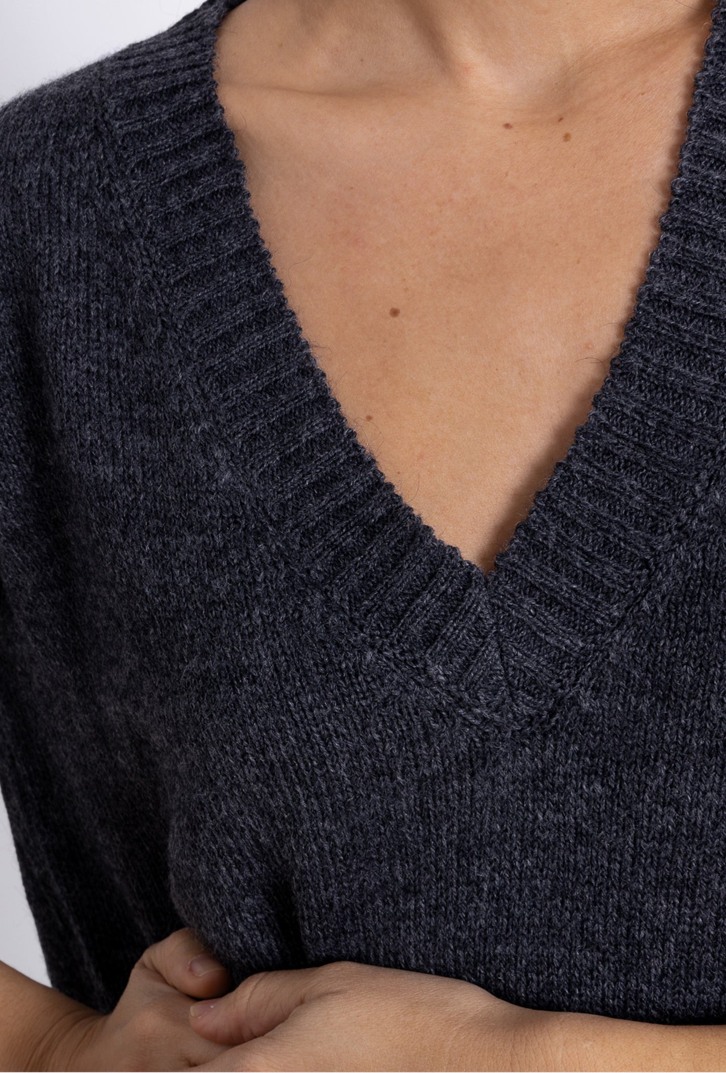 V-neck Sweater: Grey