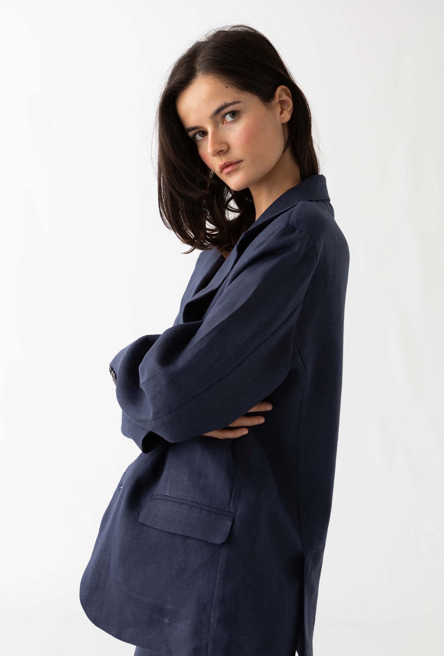 The Linen Blazer: Navy